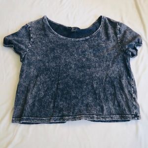 Forever 21 Cropped Tshirt